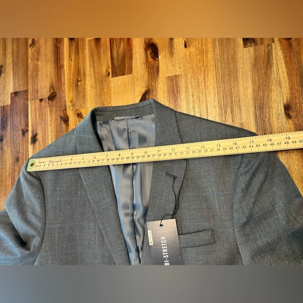 Ben Sherman Bi-Stretch Suit Jacket Blazer Sport Coat 38S Gray light blue plaid